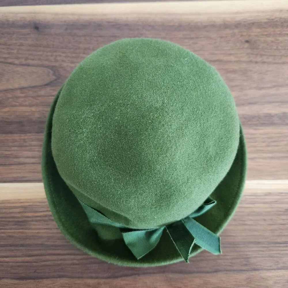 Glenover Henry Pollak 100% Wool Vintage Green Felt Hat Ribbon Womens Cloche